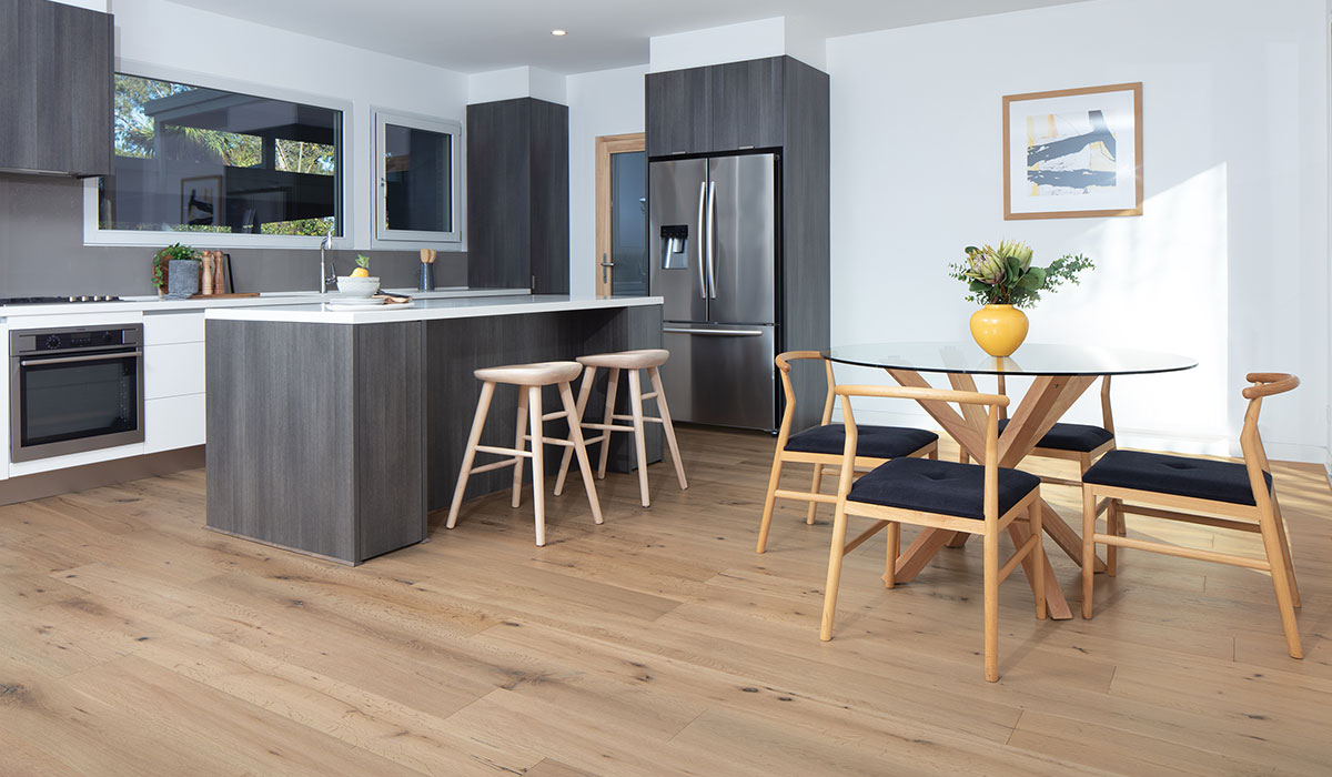 Heartridge - Riviera Oak Product Photo